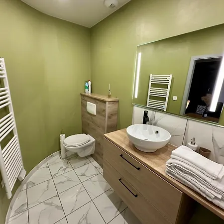 Champenois Apartment *