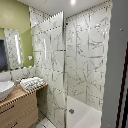 Champenois Apartment *