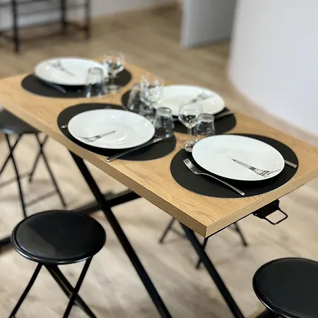 Champenois Apartment